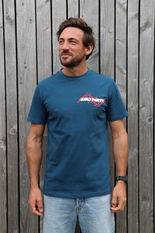 Kultivate Embroidered Leaf T-Shirt