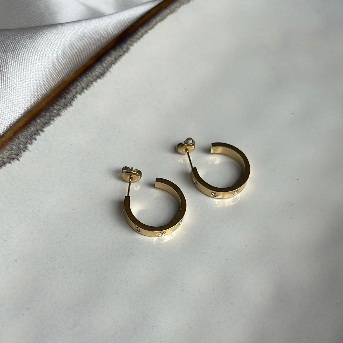LaLunaTheLabel Gold Earrings