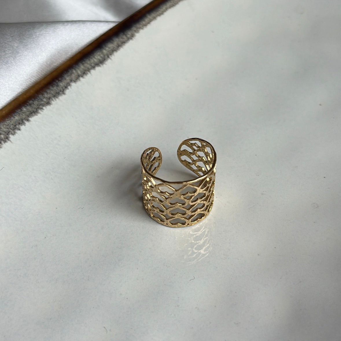 AMHart LaLunaTheLabel Ring