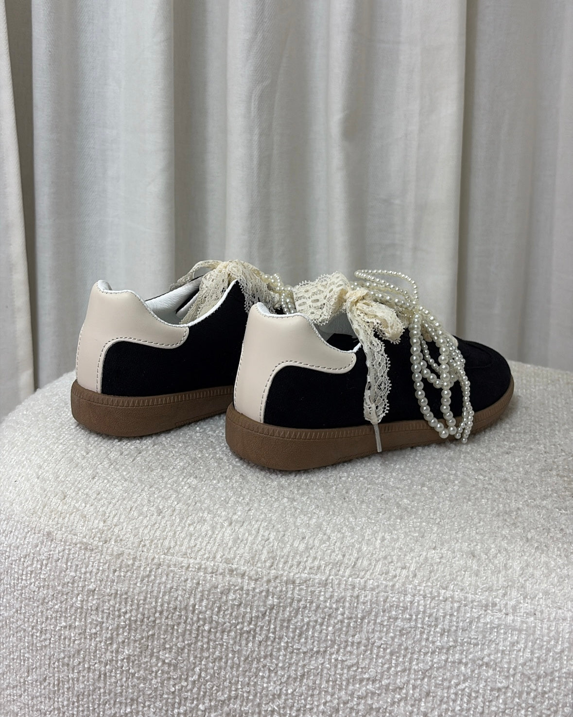 AMPearl B-6611 Black Shoes
