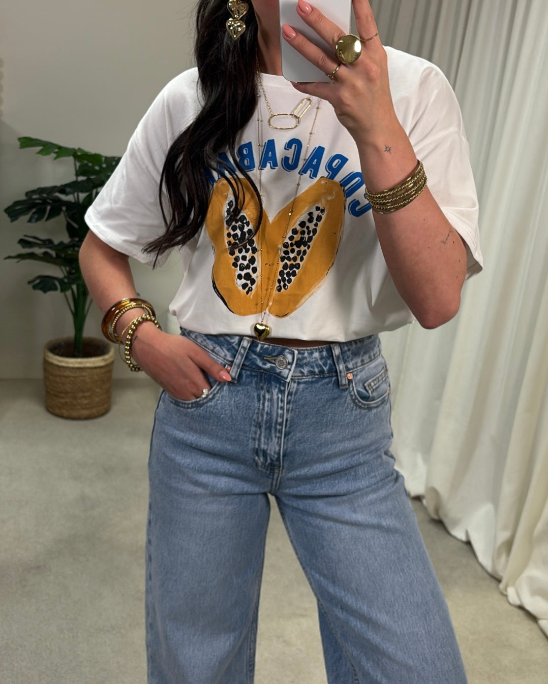 AMNeveah T-Shirt