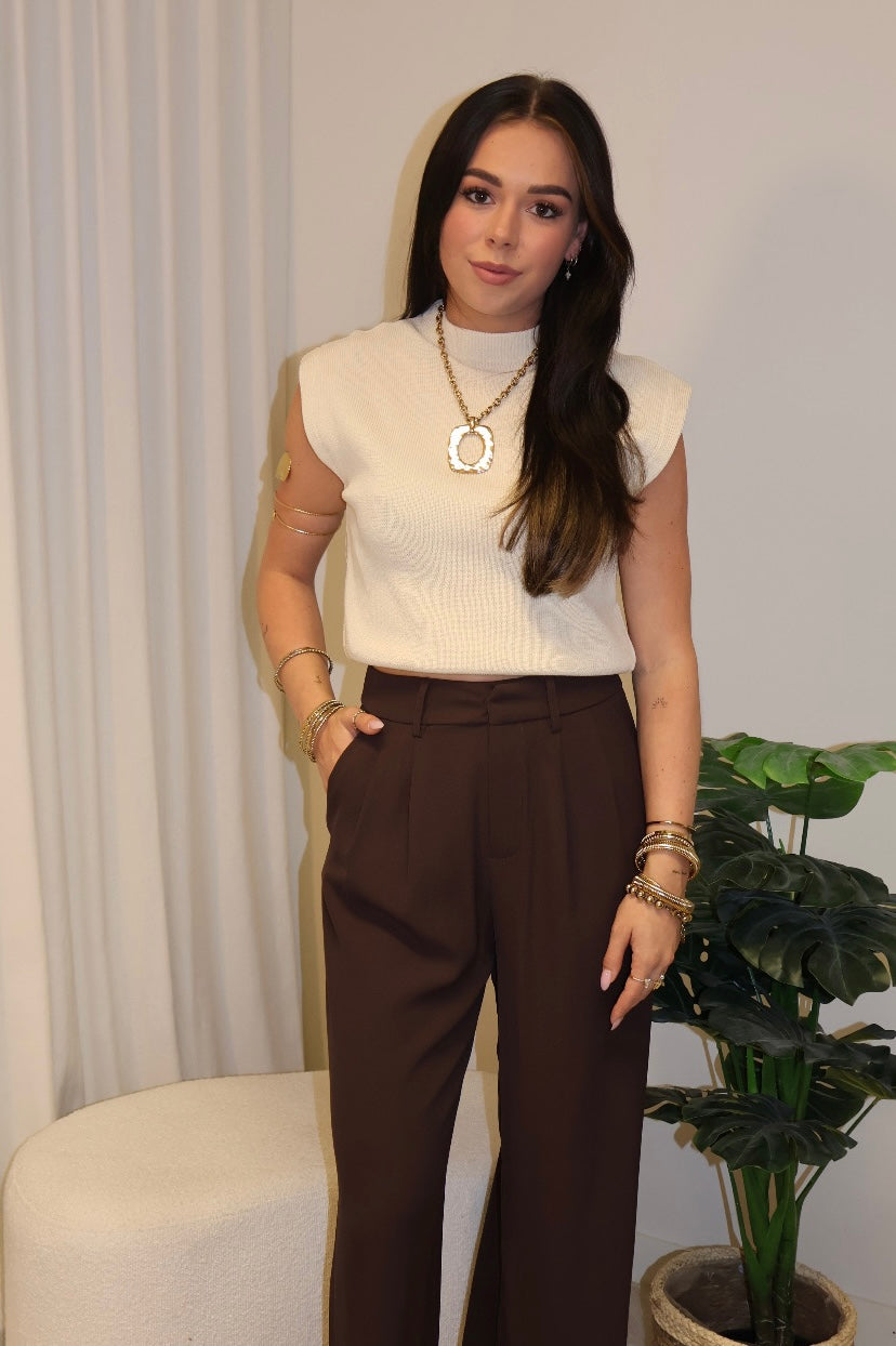AMDalia Top