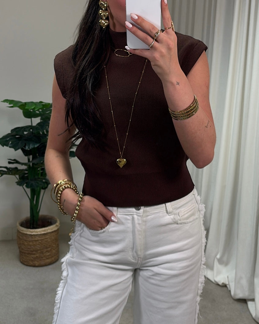 AMDalia Top