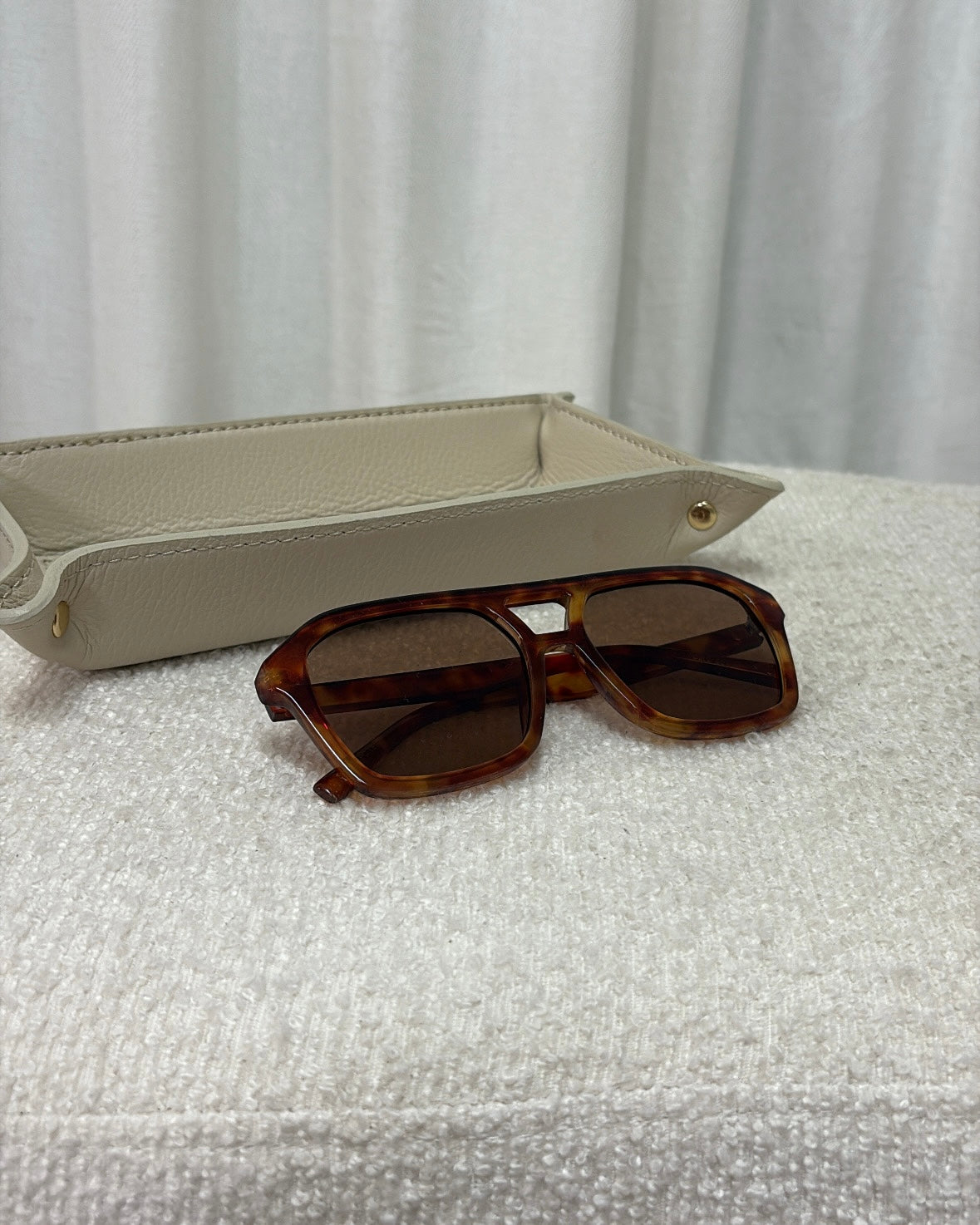 AMSunova Sunglasses AM_54106 Brown