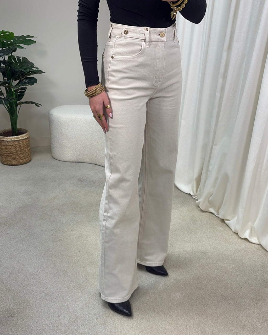 AMCora Jeans