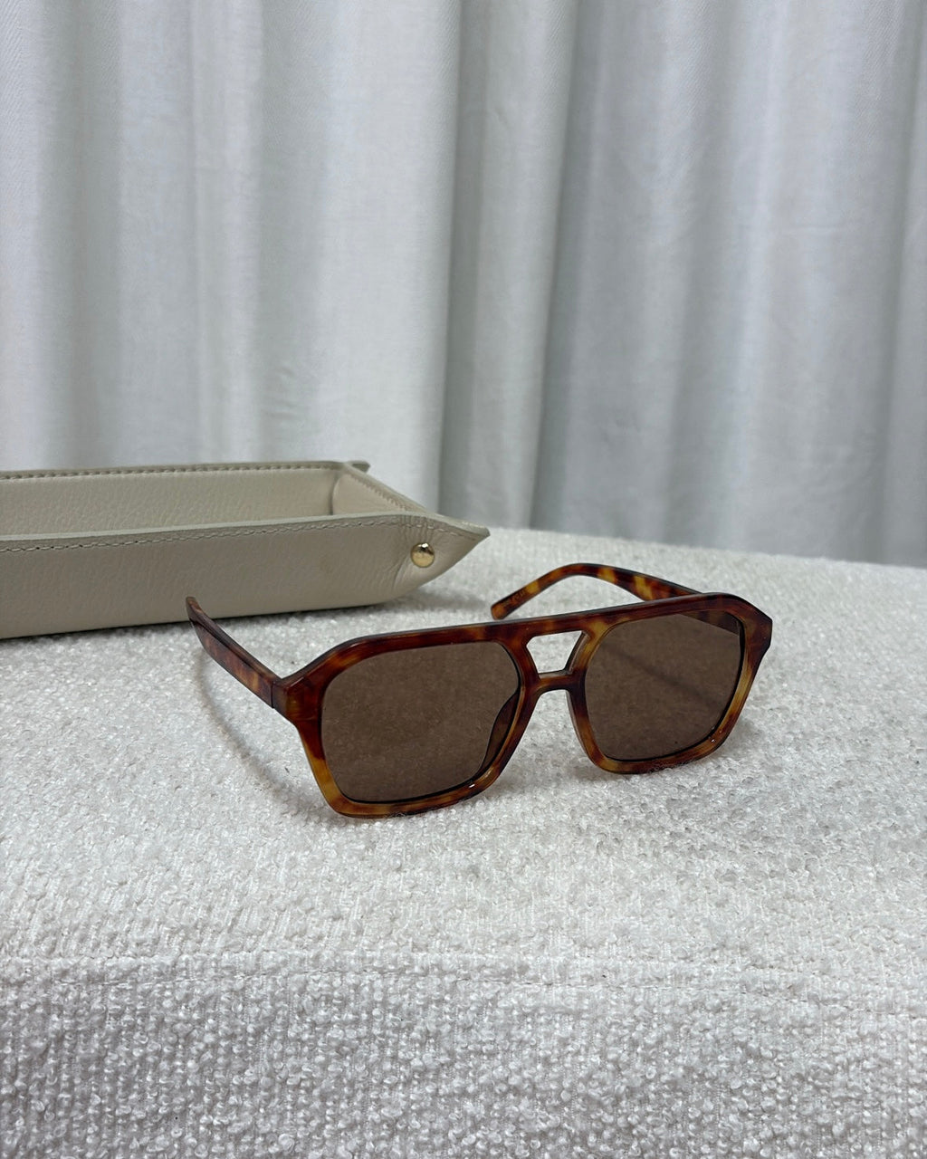 AMSunova Sunglasses AM_54106 Brown